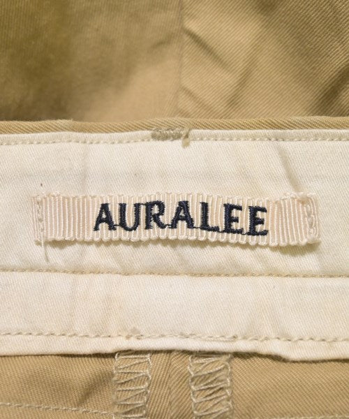 AURALEE กางเกงขาสั้น