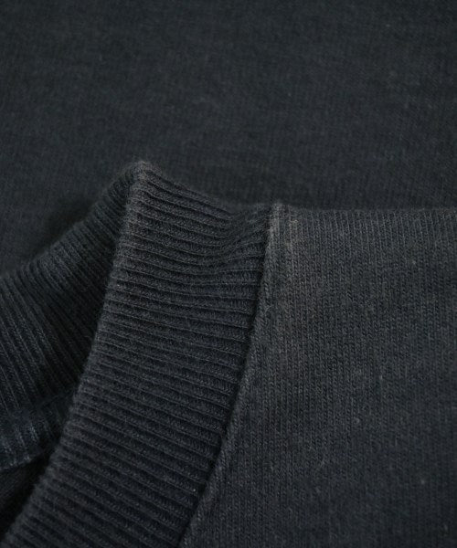 AURALEE เสื้อยืด/เสื้อท็อปส์