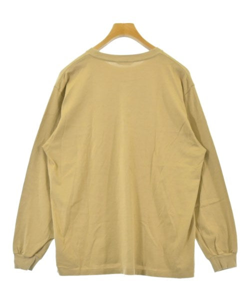 AURALEE เสื้อยืด/เสื้อท็อปส์