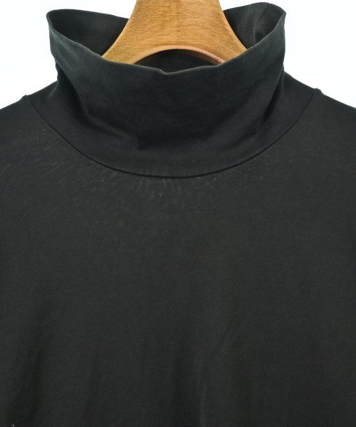 AURALEE เสื้อยืด/เสื้อท็อปส์