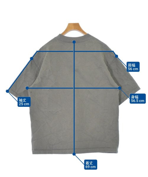 AURALEE เสื้อยืด/เสื้อท็อปส์