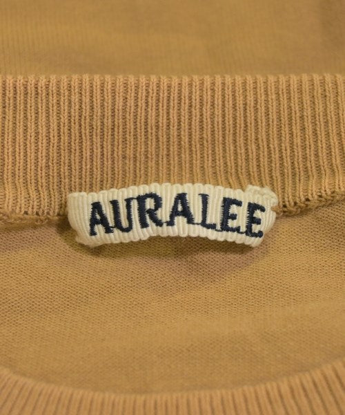 AURALEE เสื้อยืด/เสื้อท็อปส์