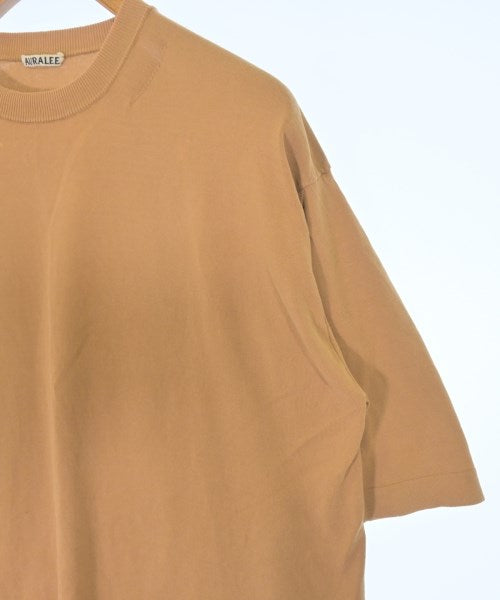 AURALEE เสื้อยืด/เสื้อท็อปส์