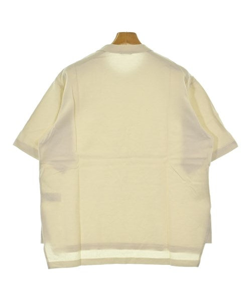 AURALEE เสื้อยืด/เสื้อท็อปส์