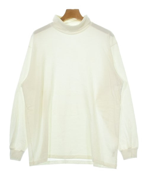 AURALEE เสื้อยืด/เสื้อท็อปส์