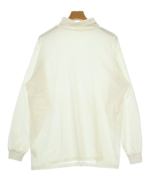AURALEE เสื้อยืด/เสื้อท็อปส์