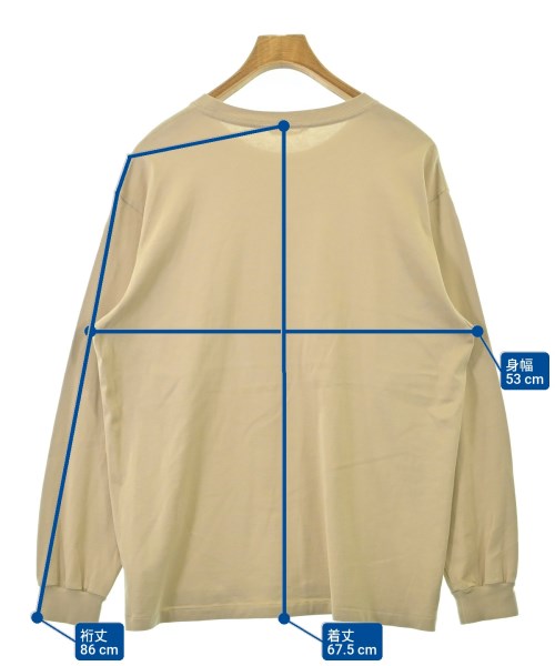 AURALEE เสื้อยืด/เสื้อท็อปส์
