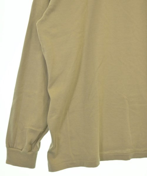 AURALEE เสื้อยืด/เสื้อท็อปส์