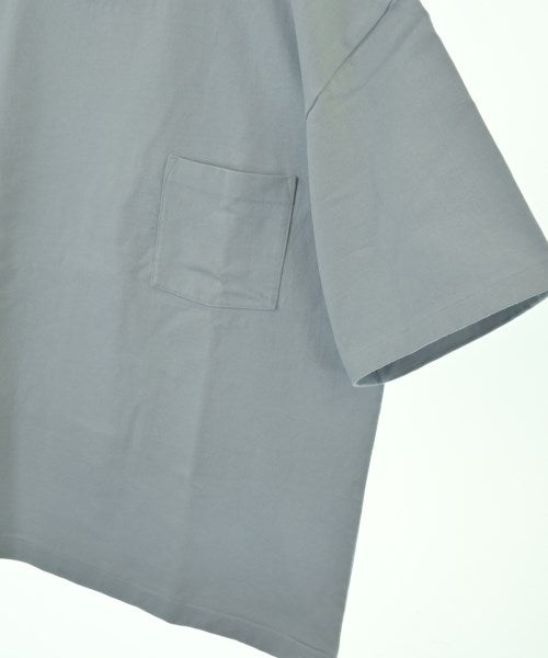 AURALEE เสื้อยืด/เสื้อท็อปส์