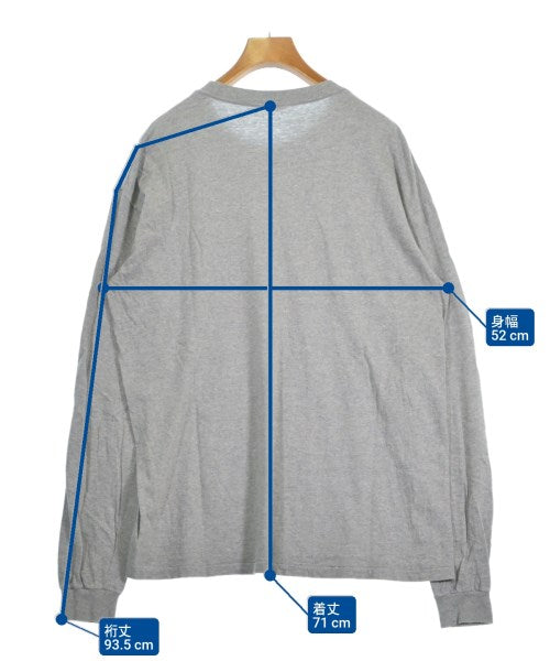 AURALEE เสื้อยืด/เสื้อท็อปส์