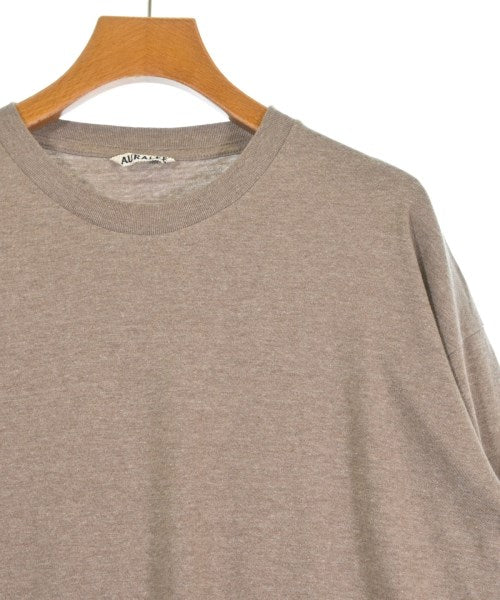 AURALEE เสื้อยืด/เสื้อท็อปส์