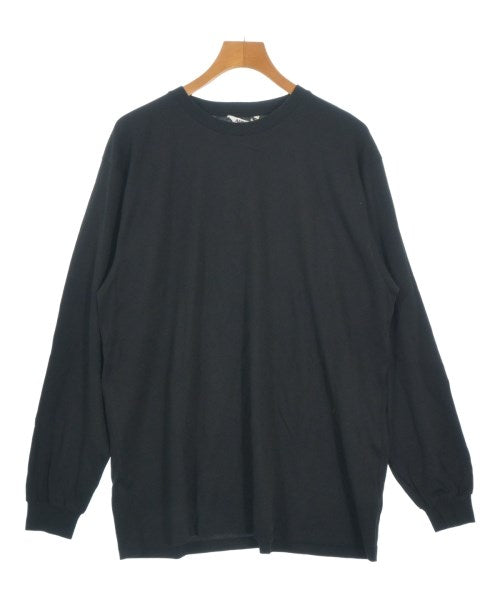 AURALEE เสื้อยืด/เสื้อท็อปส์