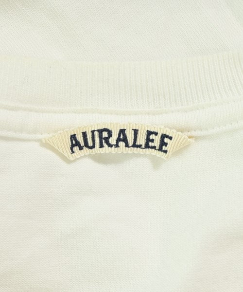 AURALEE เสื้อยืด/เสื้อท็อปส์