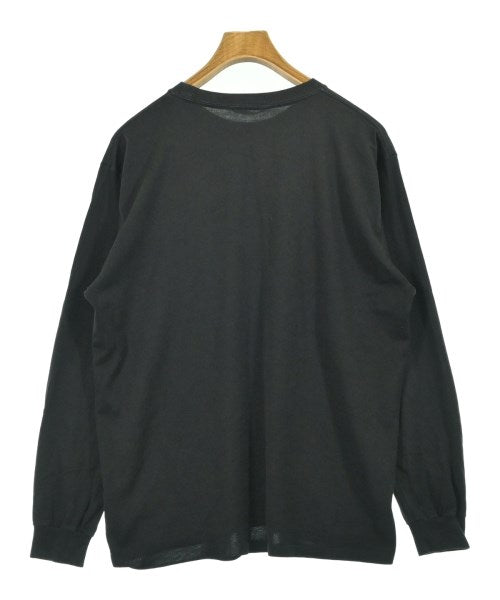 AURALEE เสื้อยืด/เสื้อท็อปส์