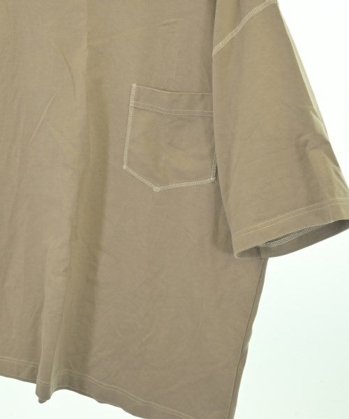 AURALEE เสื้อยืด/เสื้อท็อปส์