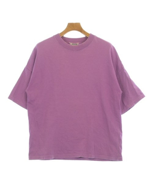 AURALEE เสื้อยืด/เสื้อท็อปส์