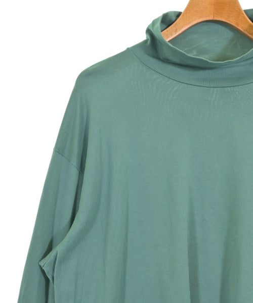 AURALEE เสื้อยืด/เสื้อท็อปส์