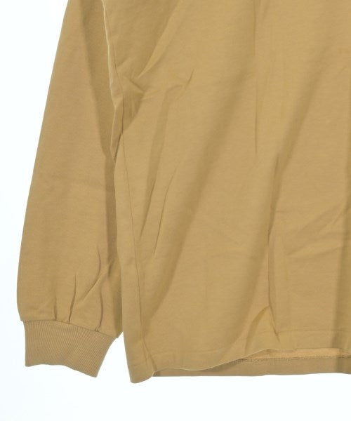 AURALEE เสื้อยืด/เสื้อท็อปส์
