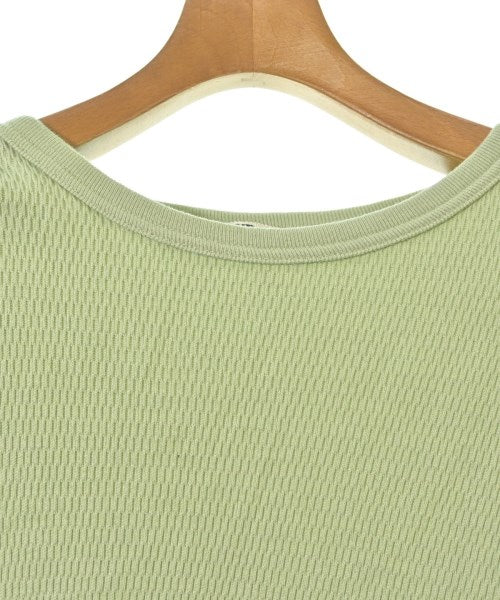 AURALEE เสื้อยืด/เสื้อท็อปส์