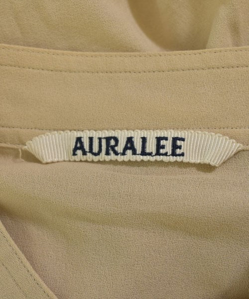 AURALEE เสื้อลำลอง