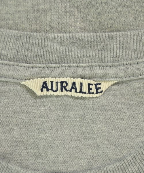 AURALEE เสื้อยืด/เสื้อท็อปส์
