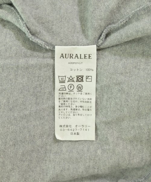 AURALEE เสื้อยืด/เสื้อท็อปส์