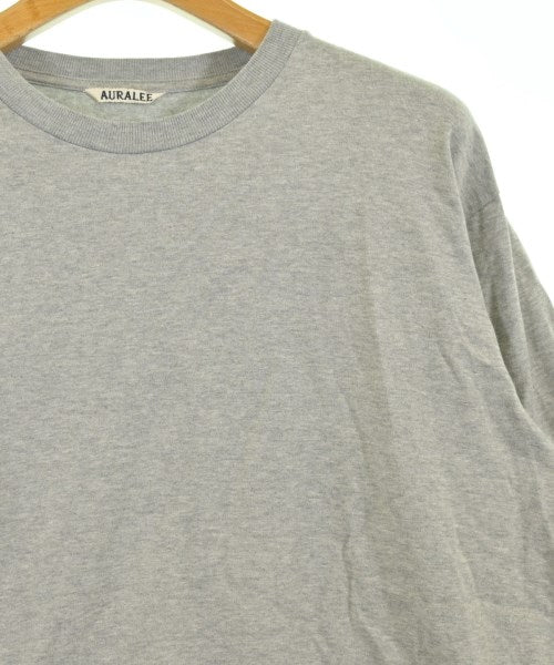 AURALEE เสื้อยืด/เสื้อท็อปส์