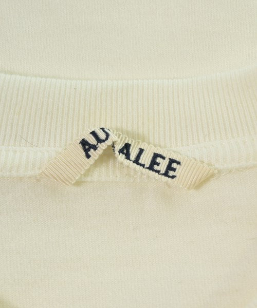 AURALEE เสื้อยืด/เสื้อท็อปส์