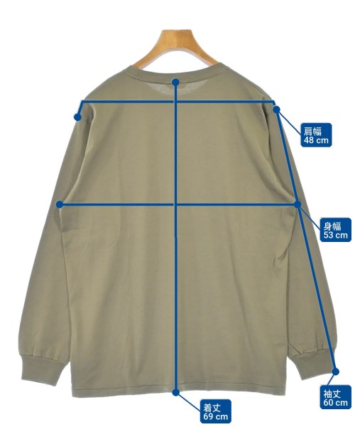 AURALEE เสื้อยืด/เสื้อท็อปส์