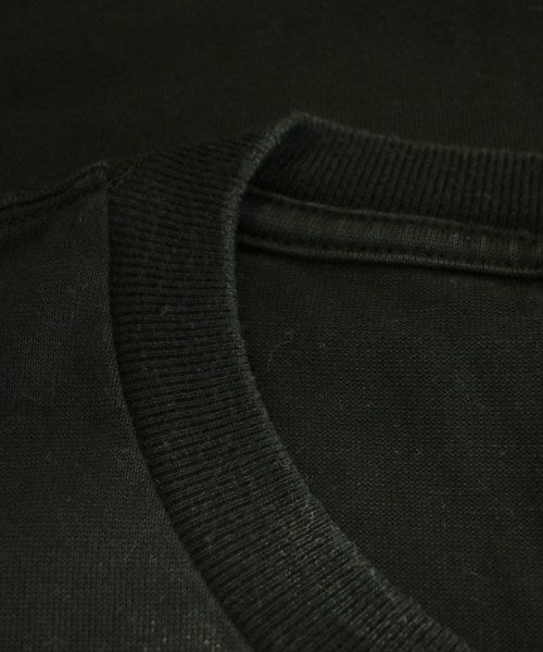 AURALEE เสื้อยืด/เสื้อท็อปส์