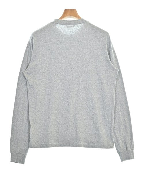 AURALEE เสื้อยืด/เสื้อท็อปส์