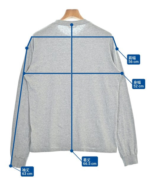 AURALEE เสื้อยืด/เสื้อท็อปส์