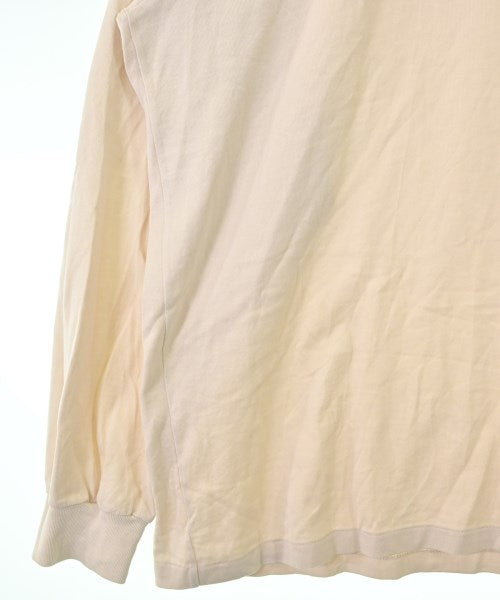AURALEE เสื้อยืด/เสื้อท็อปส์