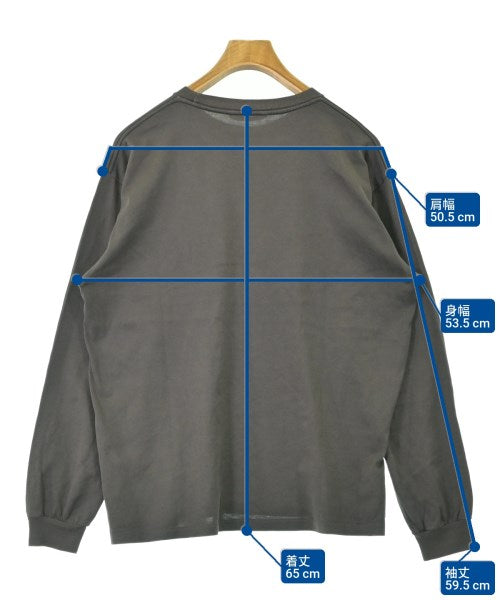 AURALEE เสื้อยืด/เสื้อท็อปส์