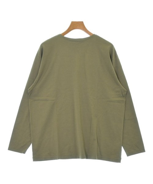 AURALEE เสื้อยืด/เสื้อท็อปส์