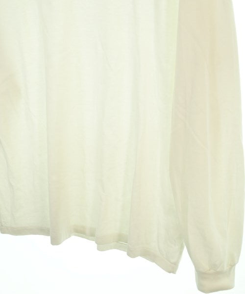 AURALEE เสื้อยืด/เสื้อท็อปส์