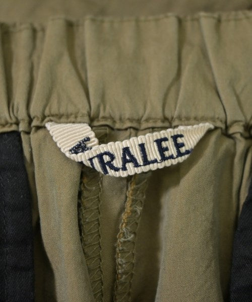 AURALEE กางเกง อื่น