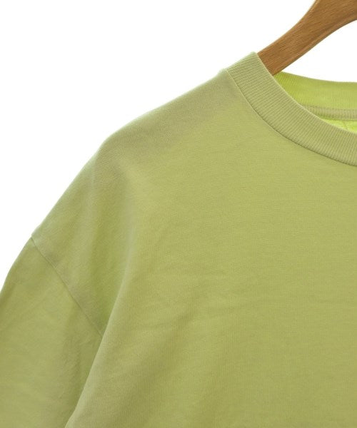 AURALEE เสื้อยืด/เสื้อท็อปส์
