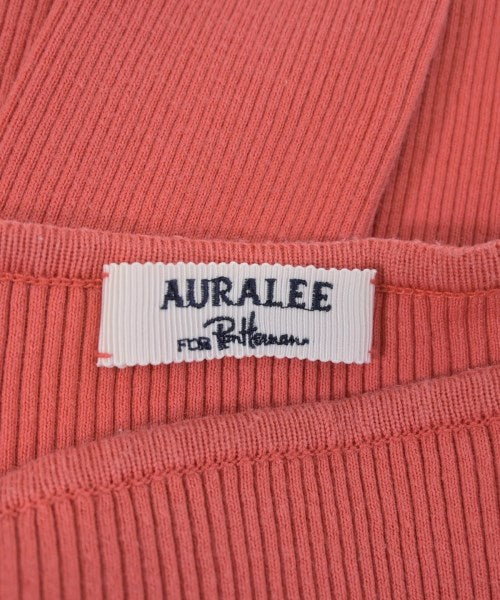 AURALEE เสื้อยืด/เสื้อท็อปส์
