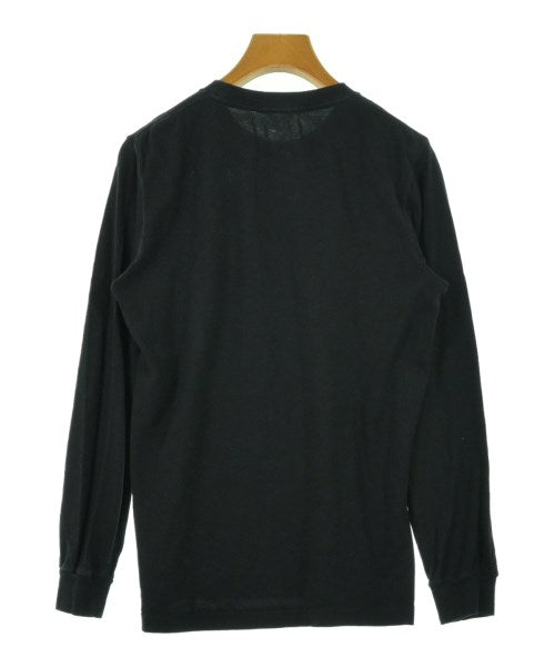 AURALEE เสื้อยืด/เสื้อท็อปส์