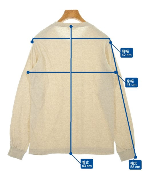 AURALEE เสื้อยืด/เสื้อท็อปส์