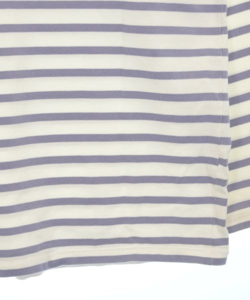 AURALEE เสื้อยืด/เสื้อท็อปส์