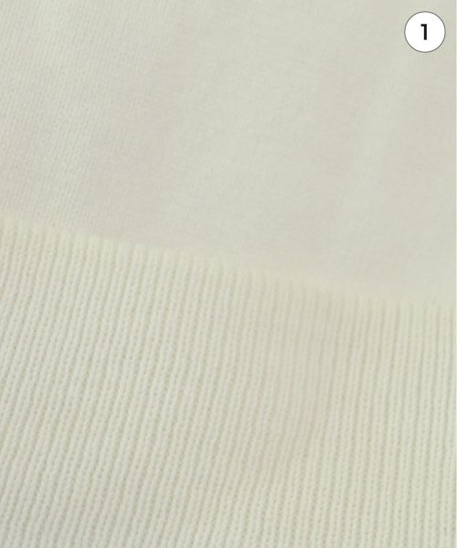 AURALEE เสื้อยืด/เสื้อท็อปส์