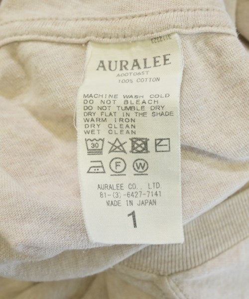 AURALEE เสื้อยืด/เสื้อท็อปส์