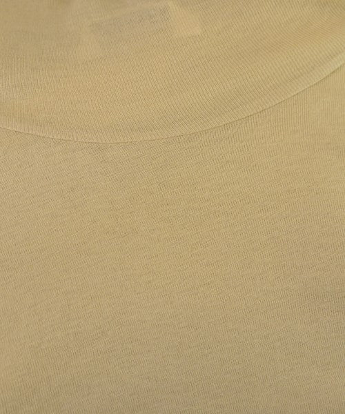 AURALEE เสื้อยืด/เสื้อท็อปส์