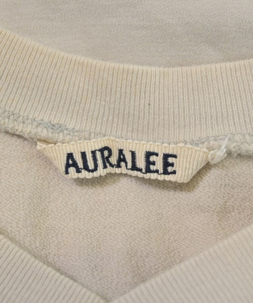 AURALEE เสื้อยืด/เสื้อท็อปส์