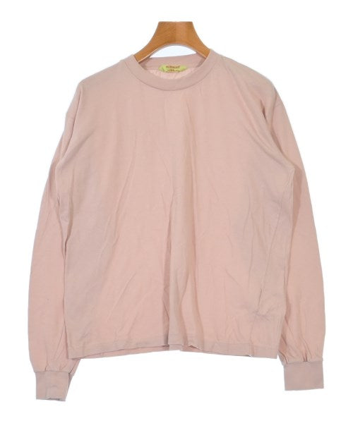 AURALEE เสื้อยืด/เสื้อท็อปส์