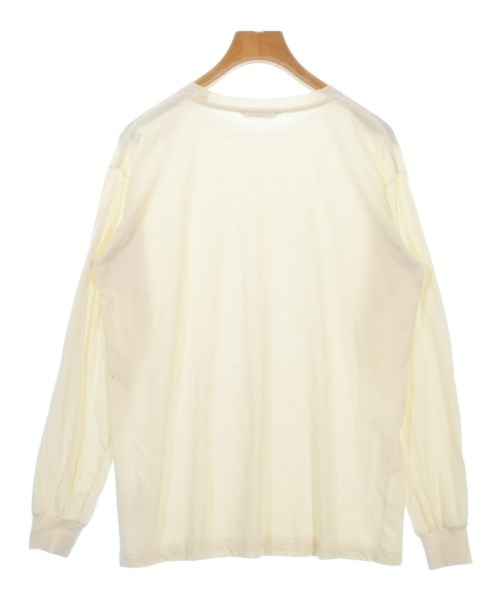 AURALEE เสื้อยืด/เสื้อท็อปส์