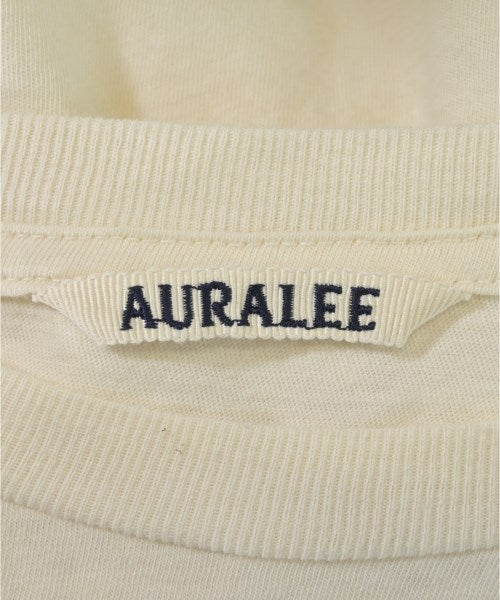 AURALEE เสื้อยืด/เสื้อท็อปส์
