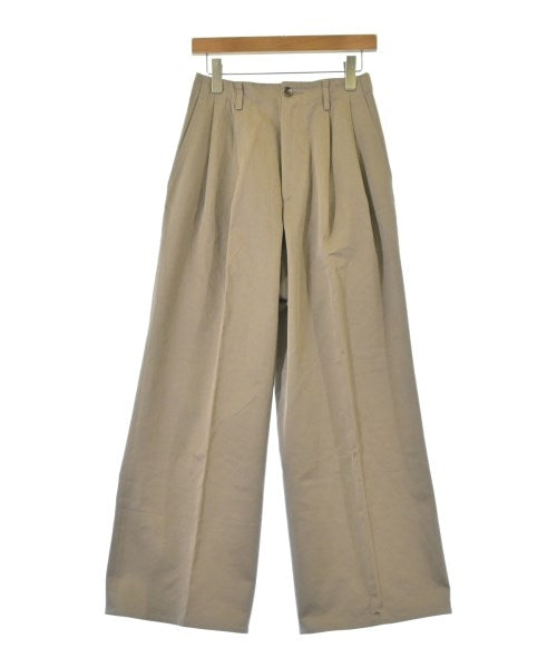 AURALEE ชิโน่